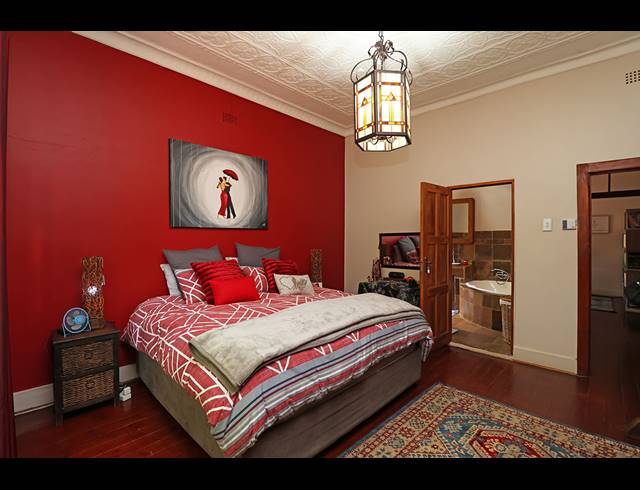 3 BEDROOM HOUSE FOR SALE IN KENSINGTON